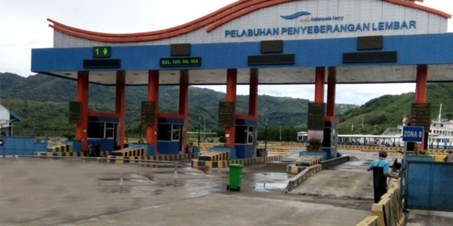 Situasi Terkini Pelabuhan Lembar Pasca Erupsi Gungung Agung Situasi Terkini Pelabuhan Lembar Pasca Erupsi Gungung Agung