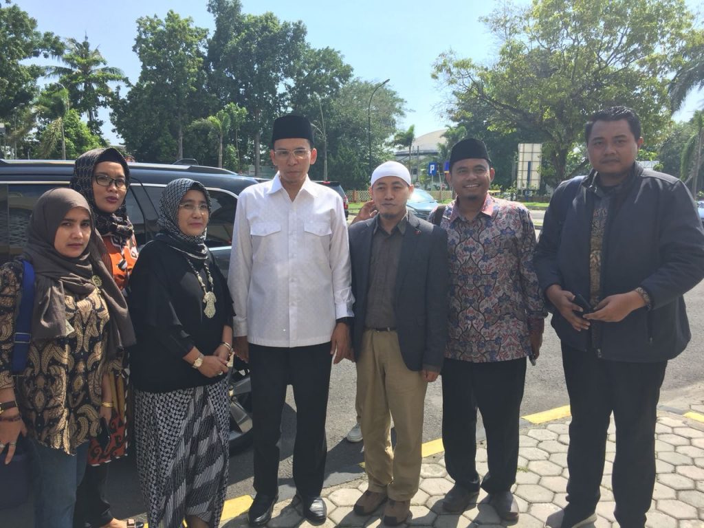 Kunjungan Forum Jurnalis Muslim ke Lombok Kunjungan Forum Jurnalis Muslim ke Lombok