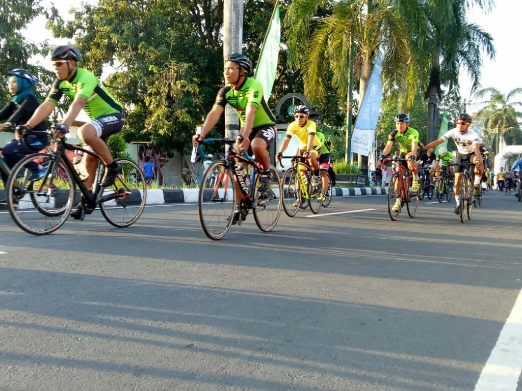 Kick Off Tour de Lombok Mandalika 2018