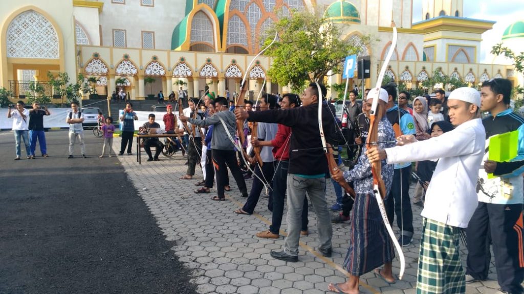 Sensasi Ngabuburit Sambil Berolah-raga Panahan di IC NTB