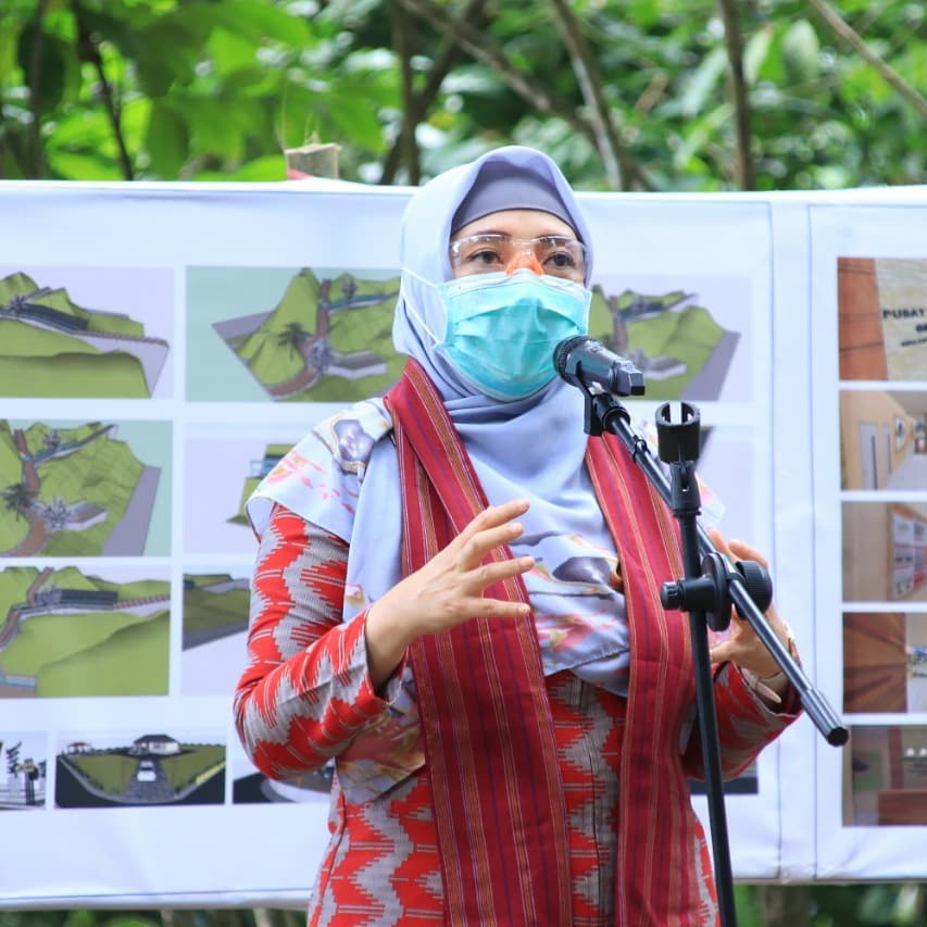 Silaturahmi Ibu Wakil Gubernur NTB dengan Masayarakat Senaru