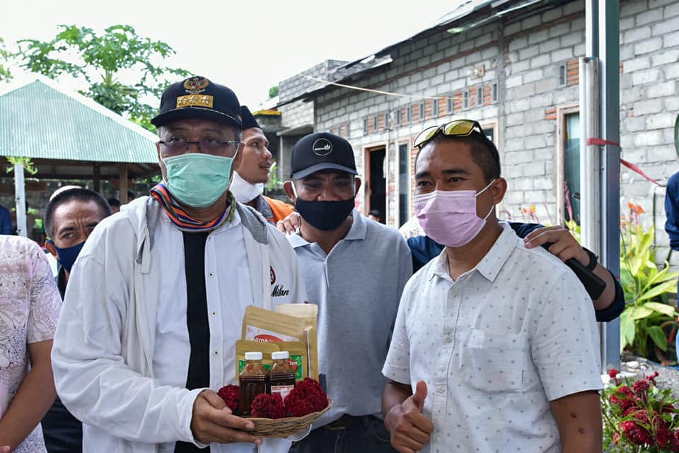 Kunjungan kerja Gubernur NTB Dr.H.Zulkieflimansyah langsung mengunjungi Desa Sambik Elen kecamatan Bayan KLU Kunjungan kerja Gubernur NTB Dr.H.Zulkieflimansyah langsung mengunjungi Desa Sambik Elen kecamatan Bayan KLU