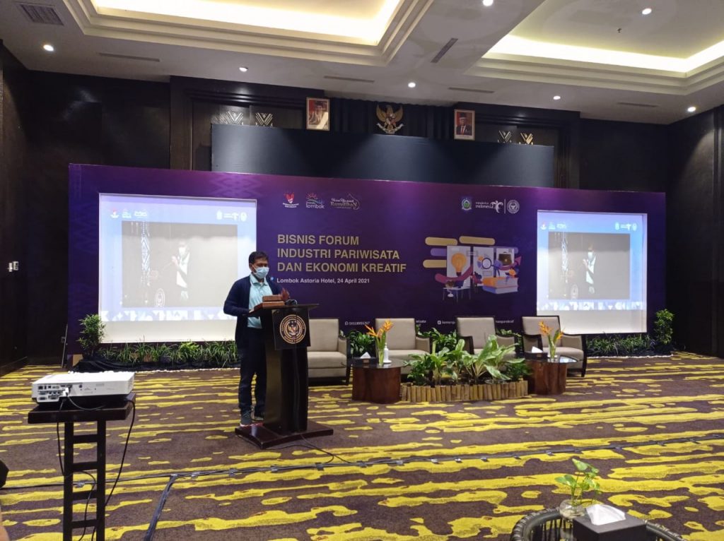 Bisnis Forum Industri Pariwisata dan Ekonomi Kreatif
