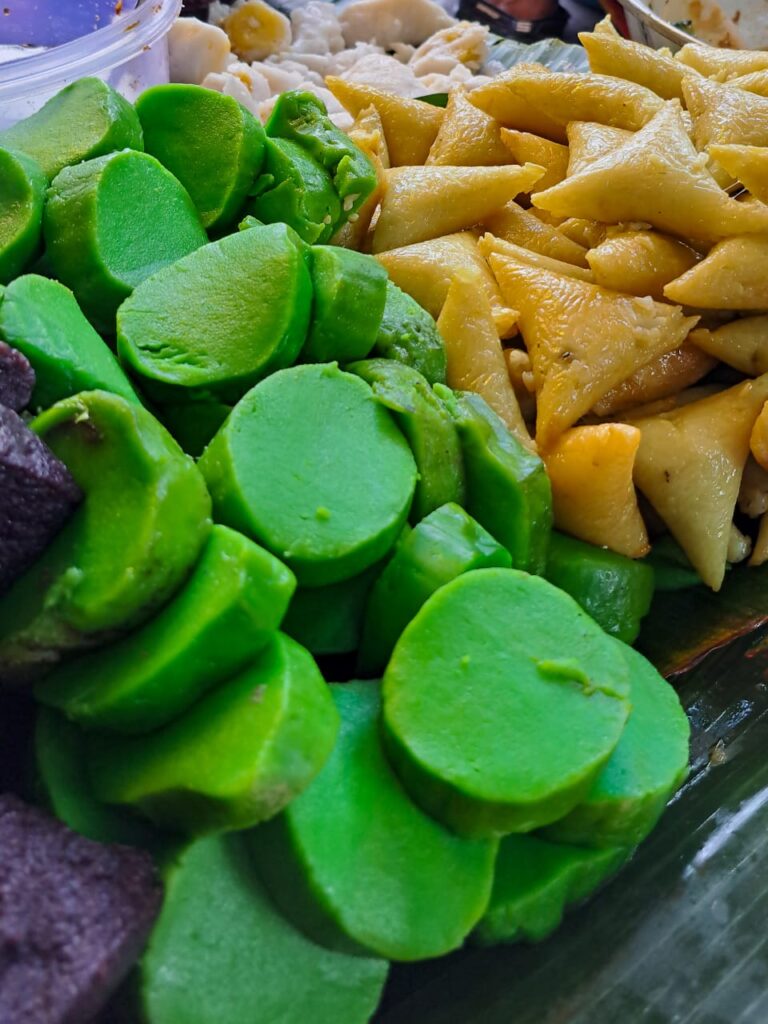 Kue Keludan Hijau Kue Keludan Hijau